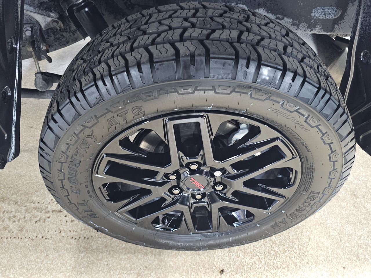 Toyota Tundra 4WD SR CrewMax 5.5' Bed (Natl) 2023