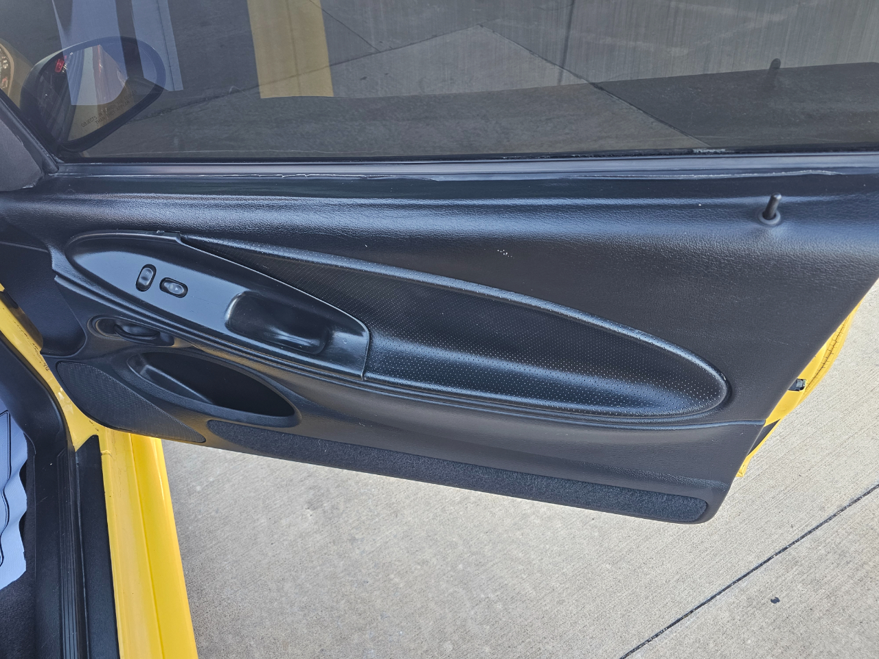 Ford Mustang 2dr Coupe GT 1995