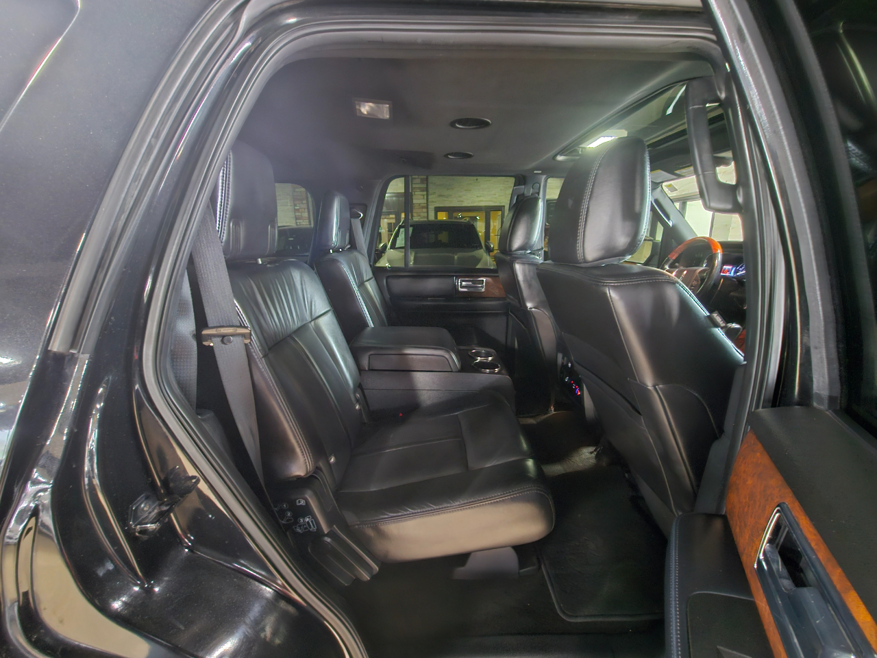 Lincoln Navigator 2WD 4dr 2015