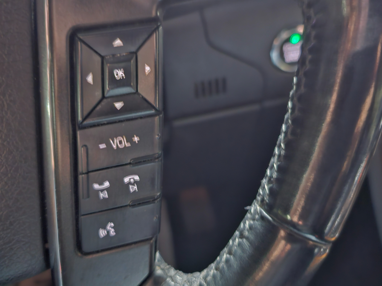 Lincoln Navigator 2WD 4dr 2015