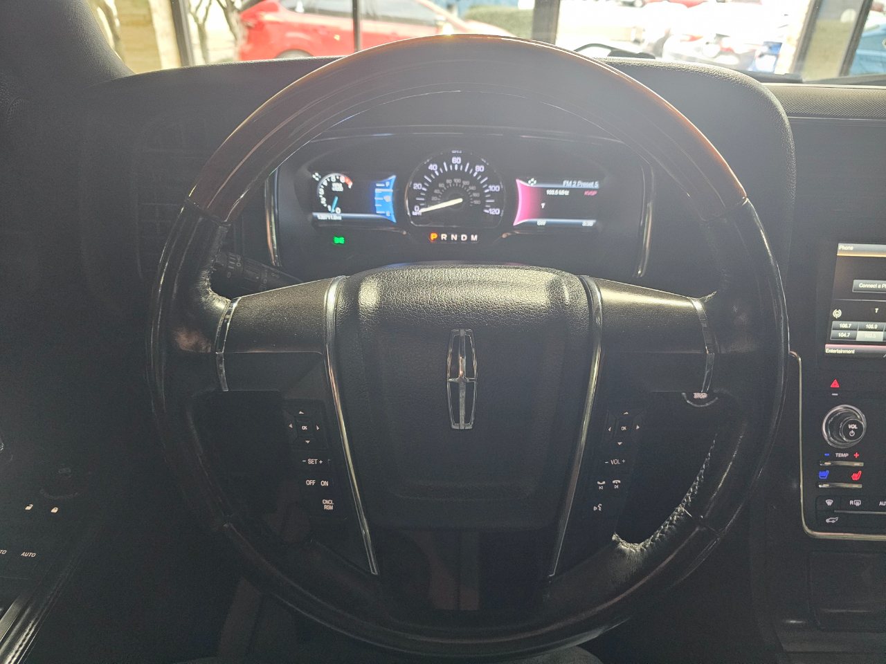 Lincoln Navigator 2WD 4dr 2015