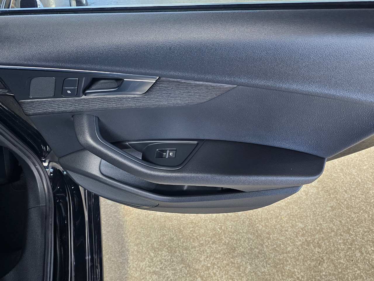 Audi A4 2.0 TFSI ultra Premium S Tronic FWD 2018