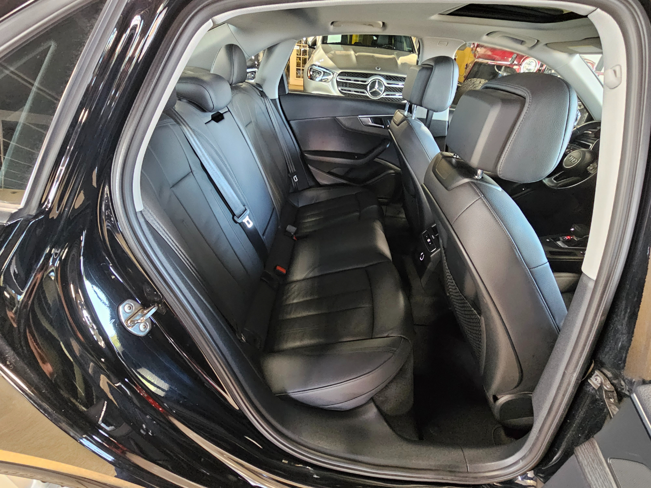 Audi A4 2.0 TFSI ultra Premium S Tronic FWD 2018