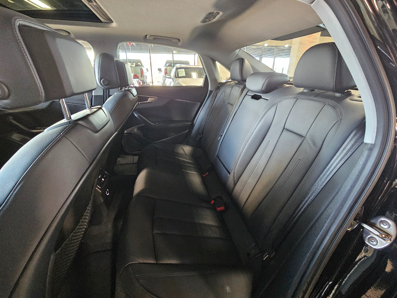 Audi A4 2.0 TFSI ultra Premium S Tronic FWD 2018