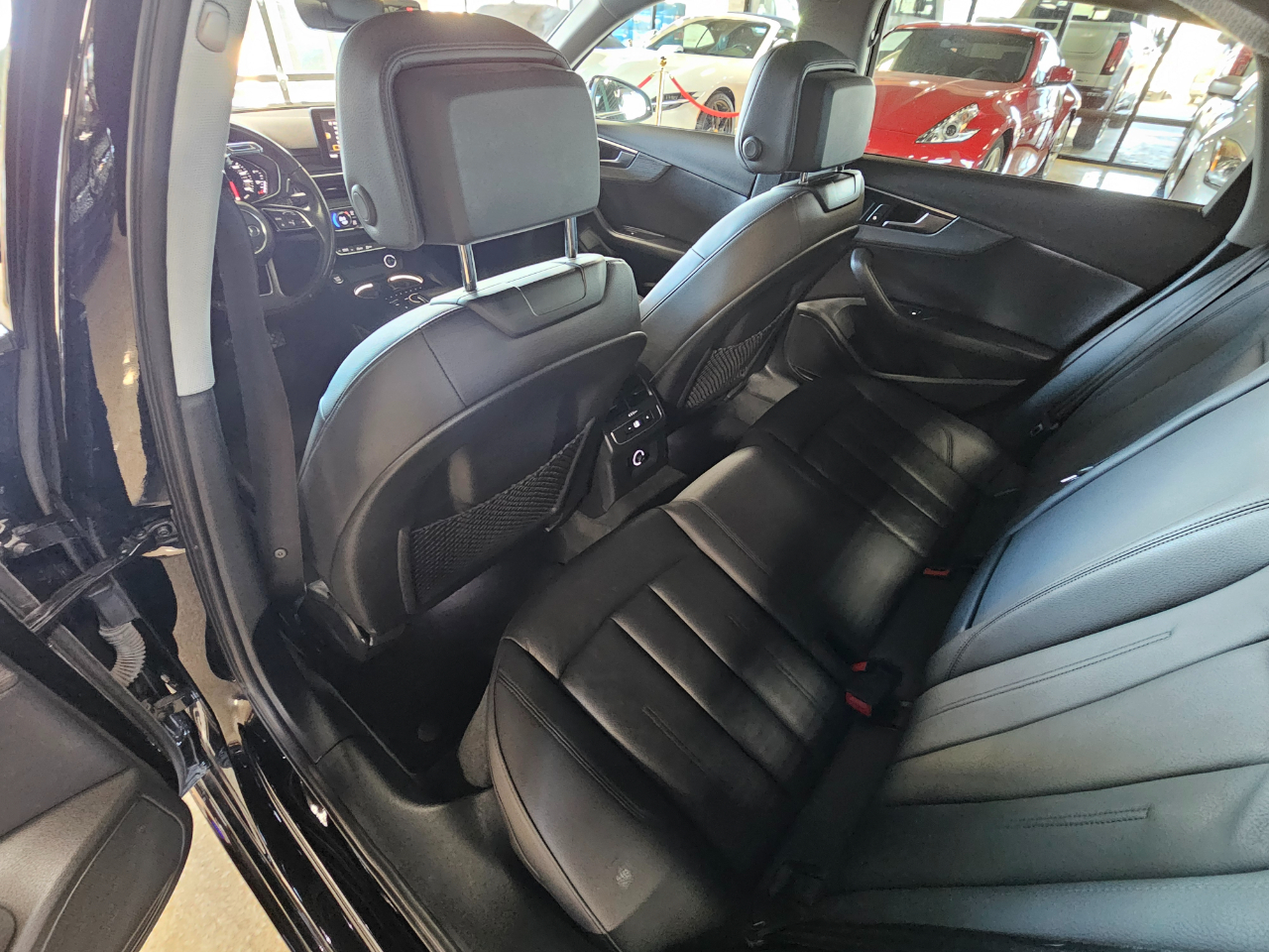 Audi A4 2.0 TFSI ultra Premium S Tronic FWD 2018