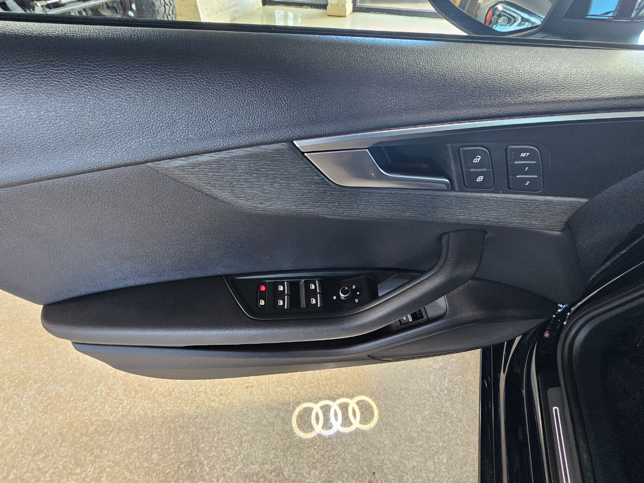 Audi A4 2.0 TFSI ultra Premium S Tronic FWD 2018