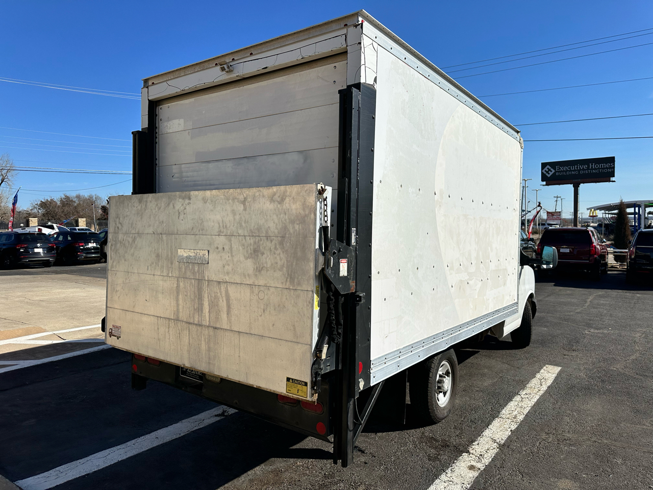 Chevrolet Express Commercial Cutaway 3500 Van 139" 2014