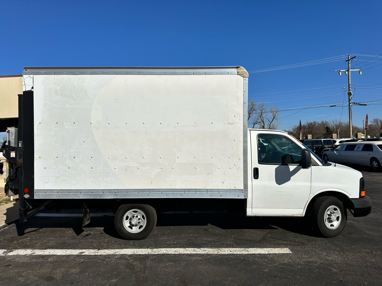 Chevrolet Express Commercial Cutaway 3500 Van 139" 2014