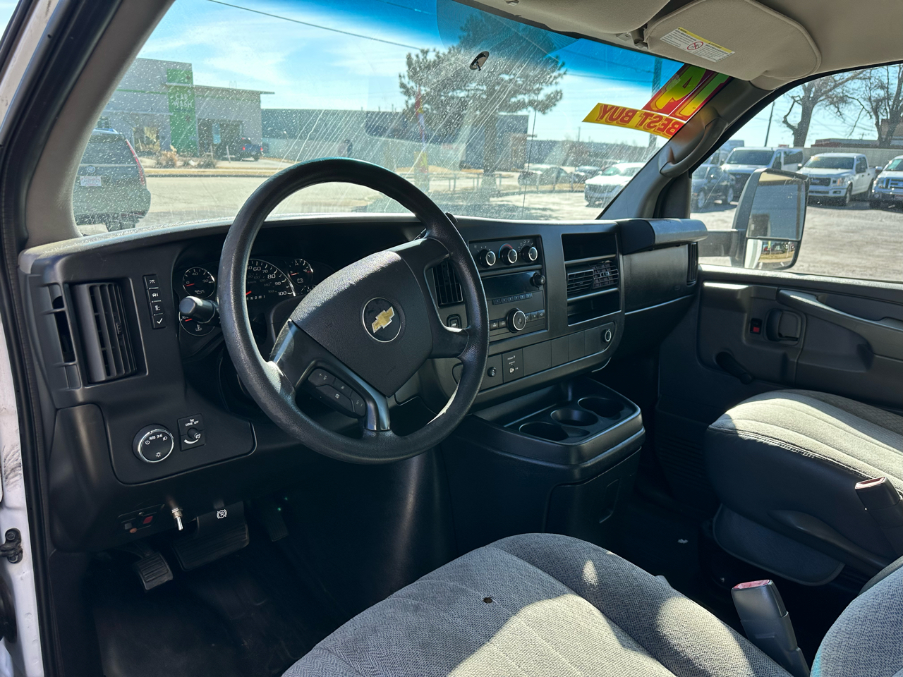 Chevrolet Express Commercial Cutaway 3500 Van 139" 2014