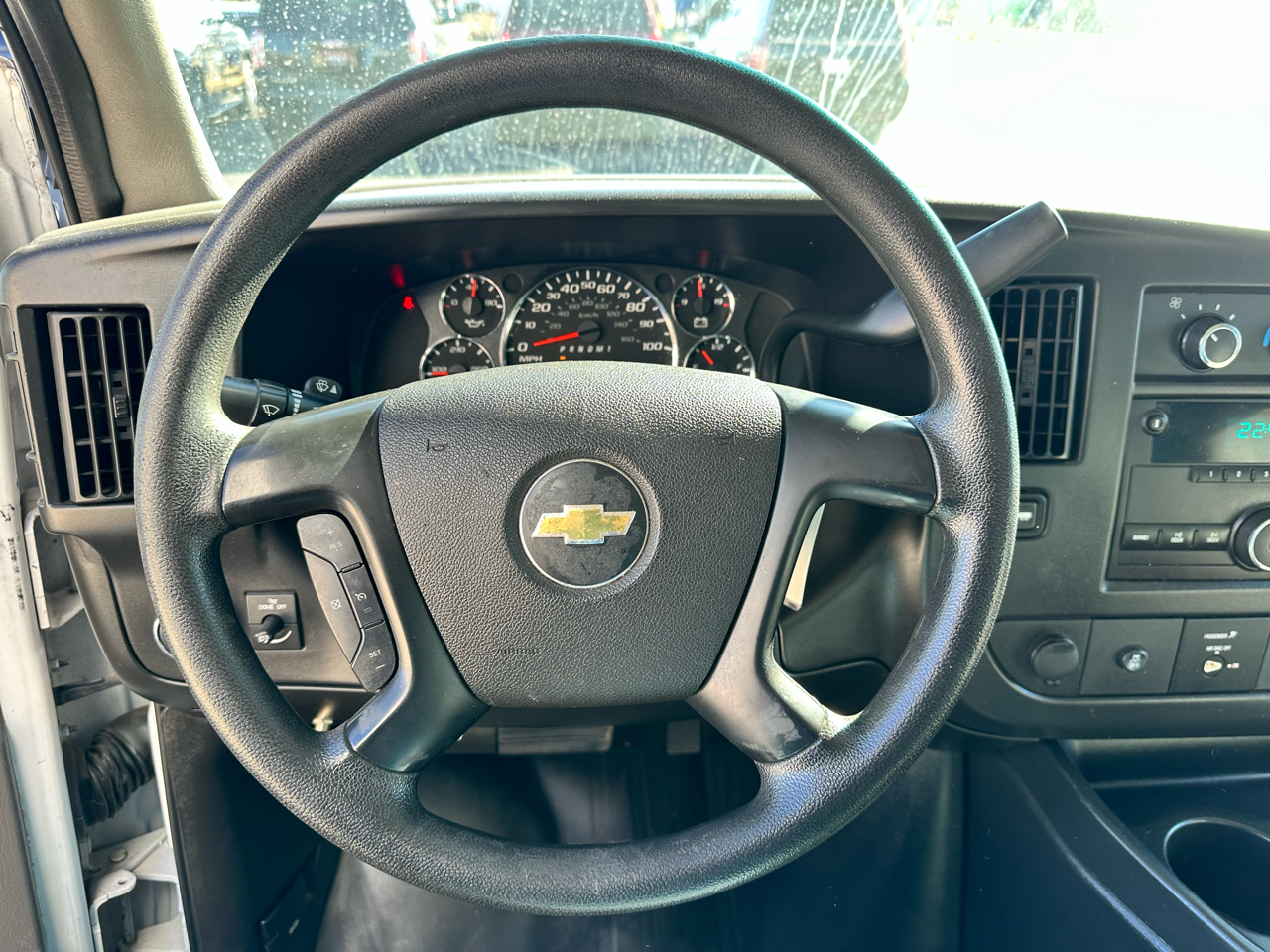 Chevrolet Express Commercial Cutaway 3500 Van 139" 2014