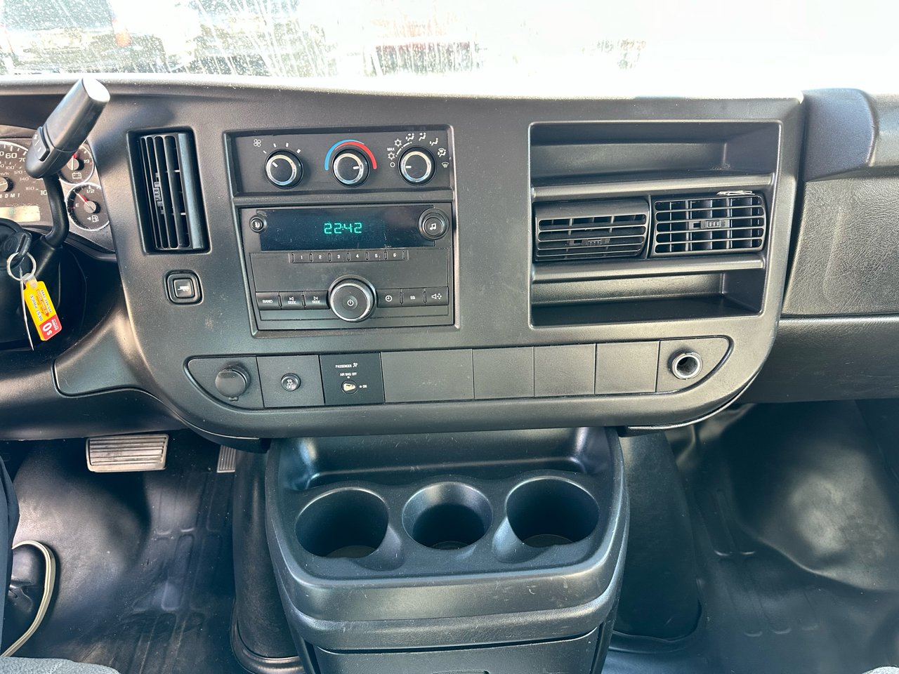 Chevrolet Express Commercial Cutaway 3500 Van 139" 2014