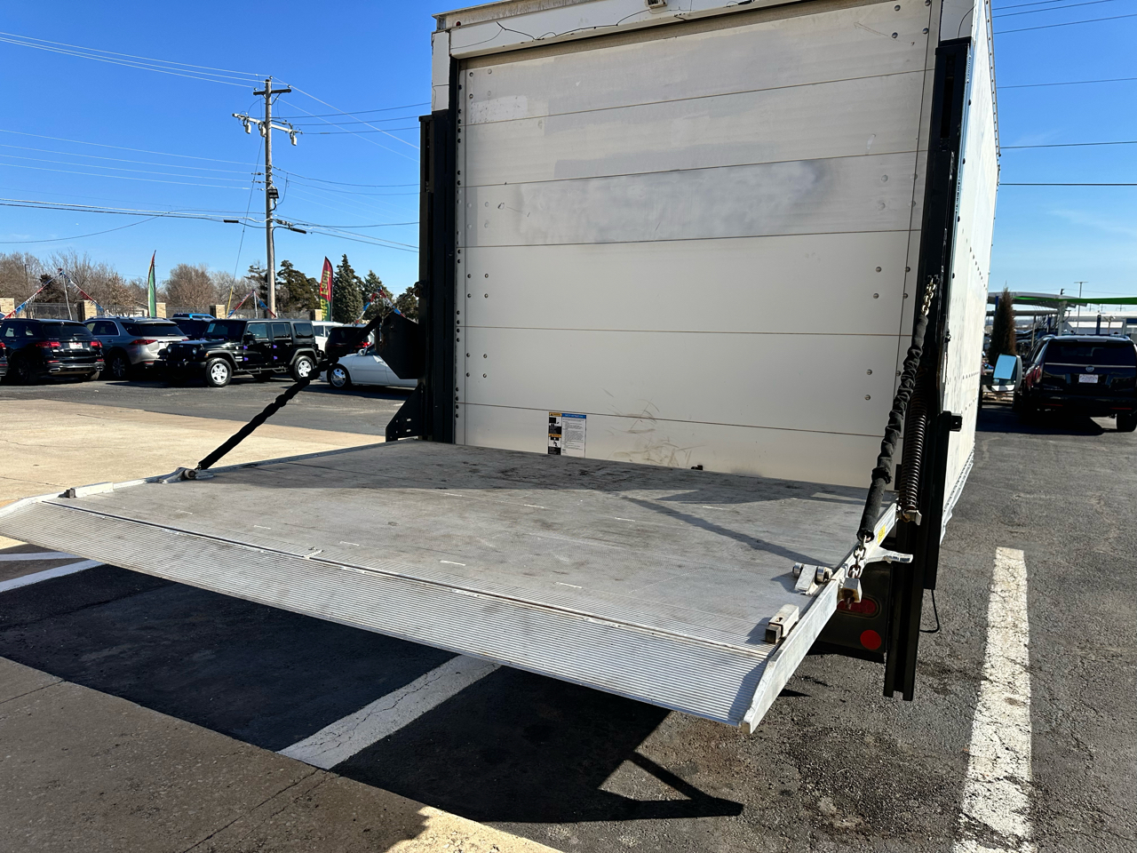 Chevrolet Express Commercial Cutaway 3500 Van 139" 2014