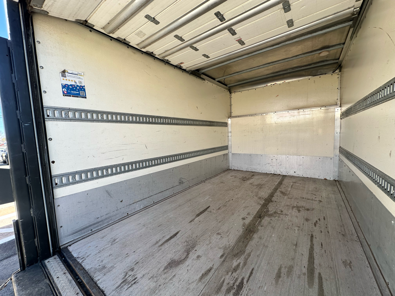 Chevrolet Express Commercial Cutaway 3500 Van 139" 2014