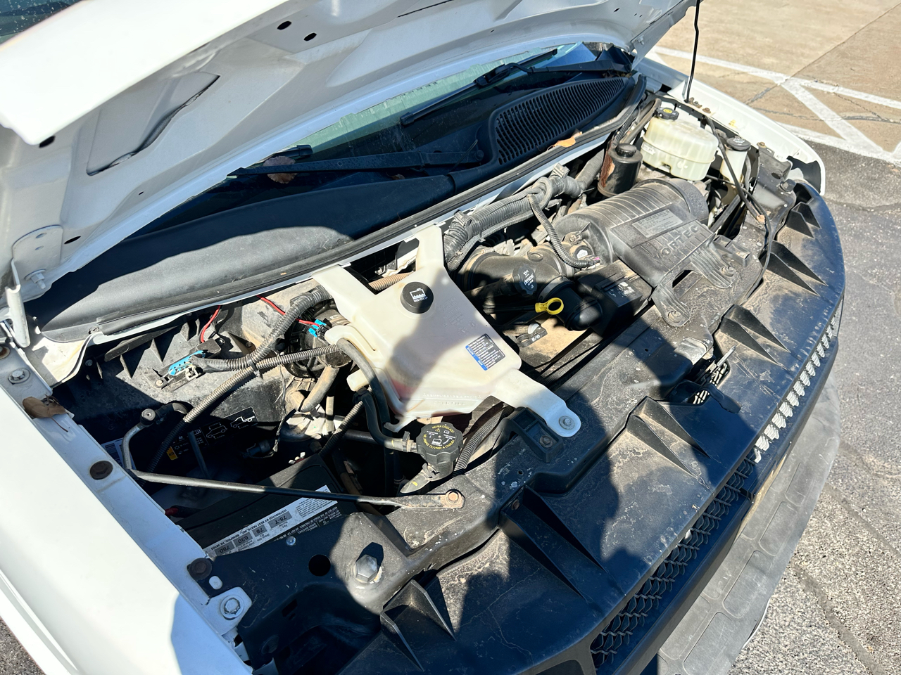 Chevrolet Express Commercial Cutaway 3500 Van 139" 2014