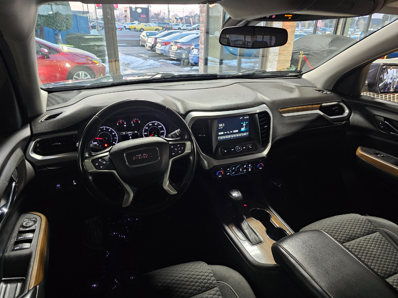 GMC Acadia FWD 4dr SLE w/SLE-1 2019