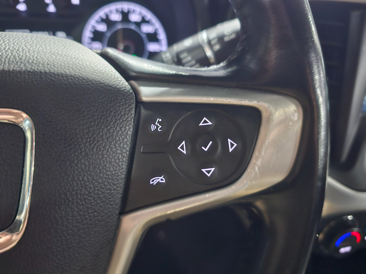 GMC Acadia FWD 4dr SLE w/SLE-1 2019