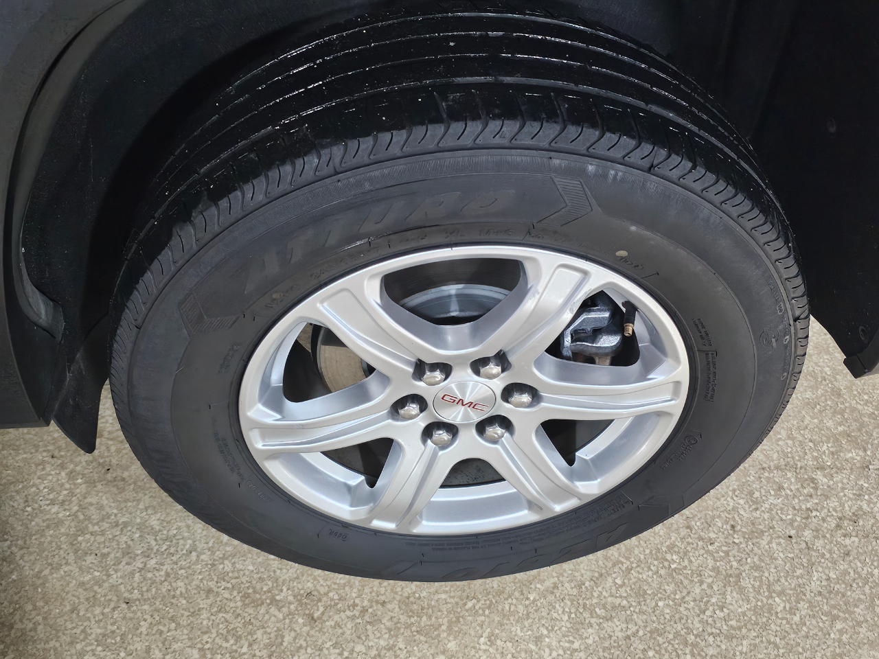 GMC Acadia FWD 4dr SLE w/SLE-1 2019