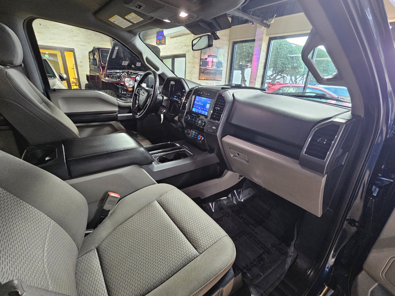 Ford F-150 XL 4WD SuperCrew 5.5' Box 2019