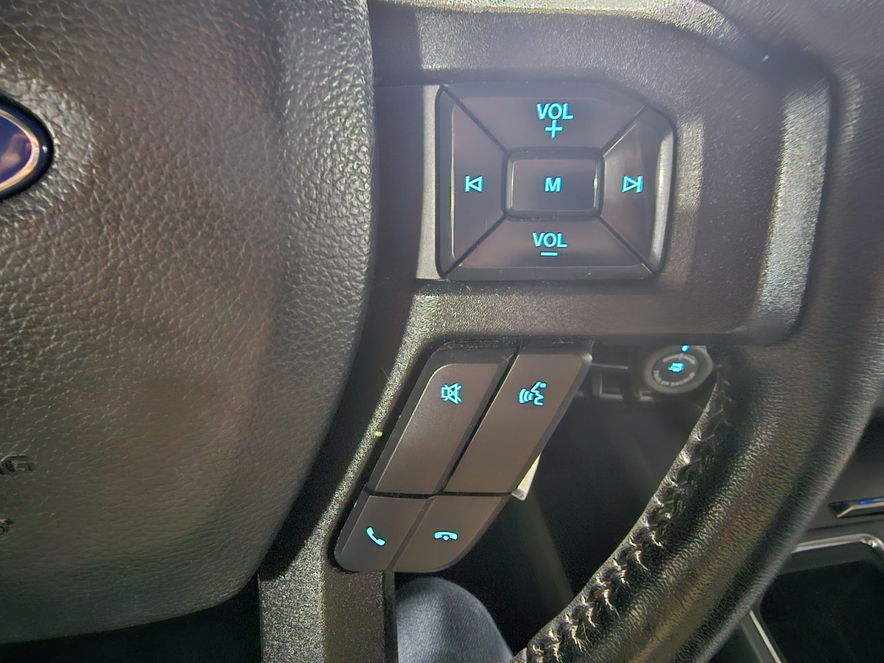 Ford F-150 XL 4WD SuperCrew 5.5' Box 2019