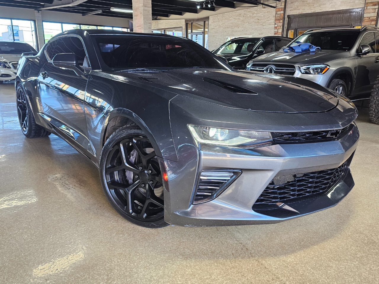 2016 Chevrolet Camaro 2dr Cpe 2SS