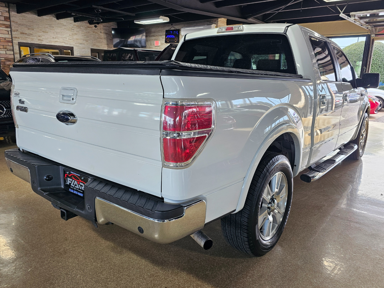 Ford F-150 2WD SuperCrew 145" Lariat 2009