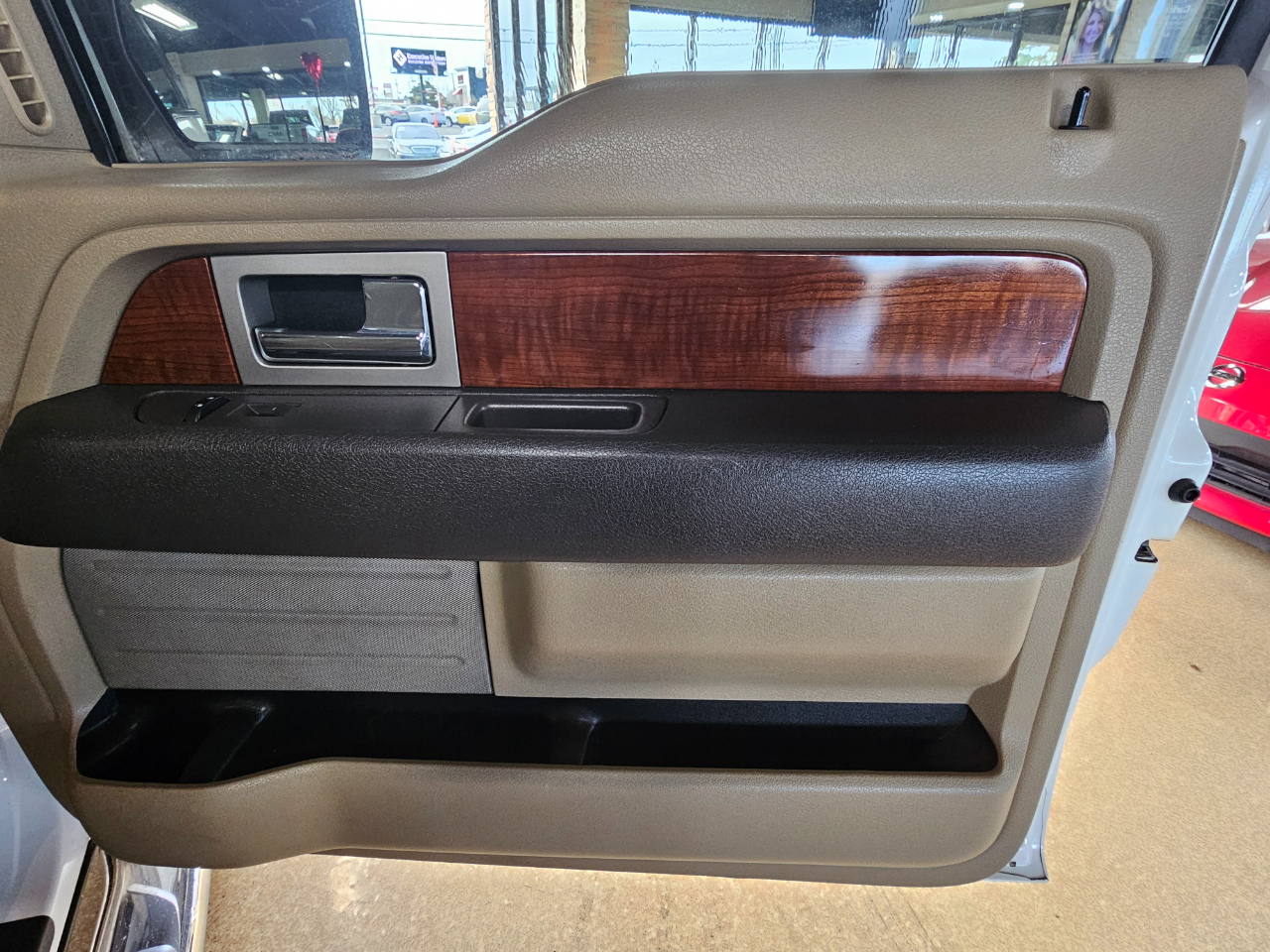 Ford F-150 2WD SuperCrew 145" Lariat 2009