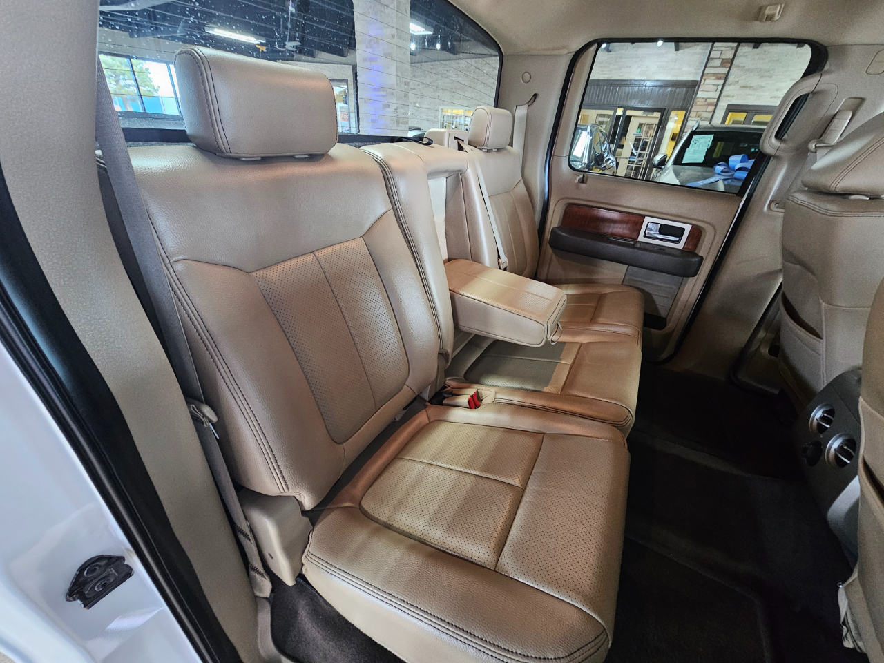 Ford F-150 2WD SuperCrew 145" Lariat 2009