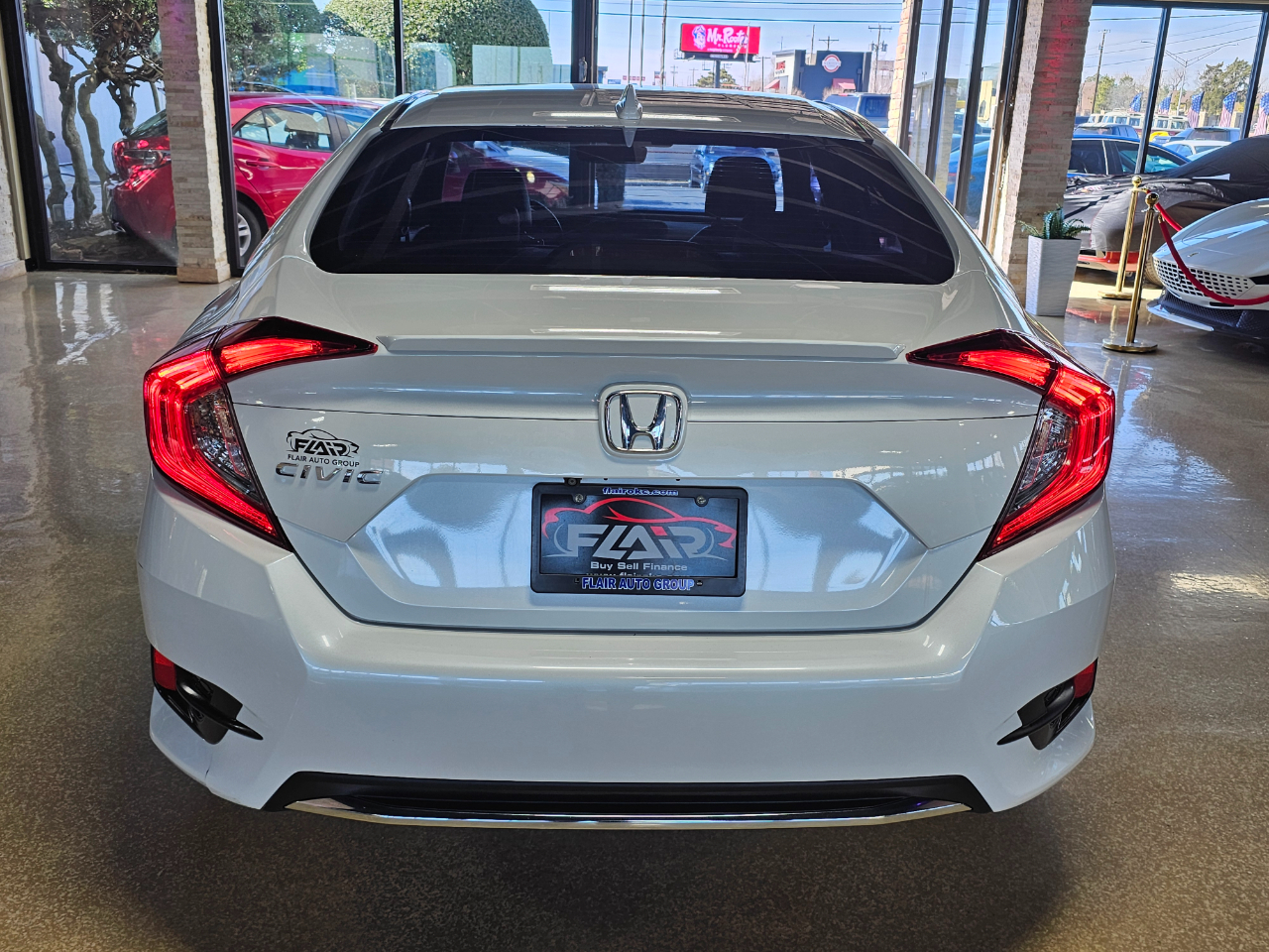 Honda Civic Sedan EX-L CVT 2021