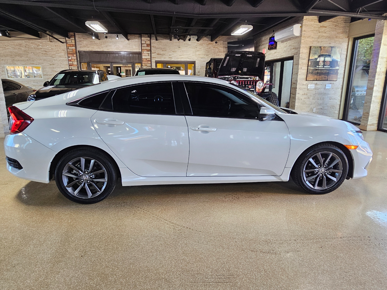 Honda Civic Sedan EX-L CVT 2021