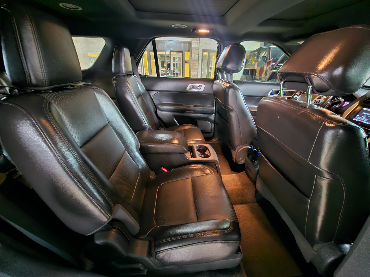 Ford Explorer FWD 4dr Limited 2011