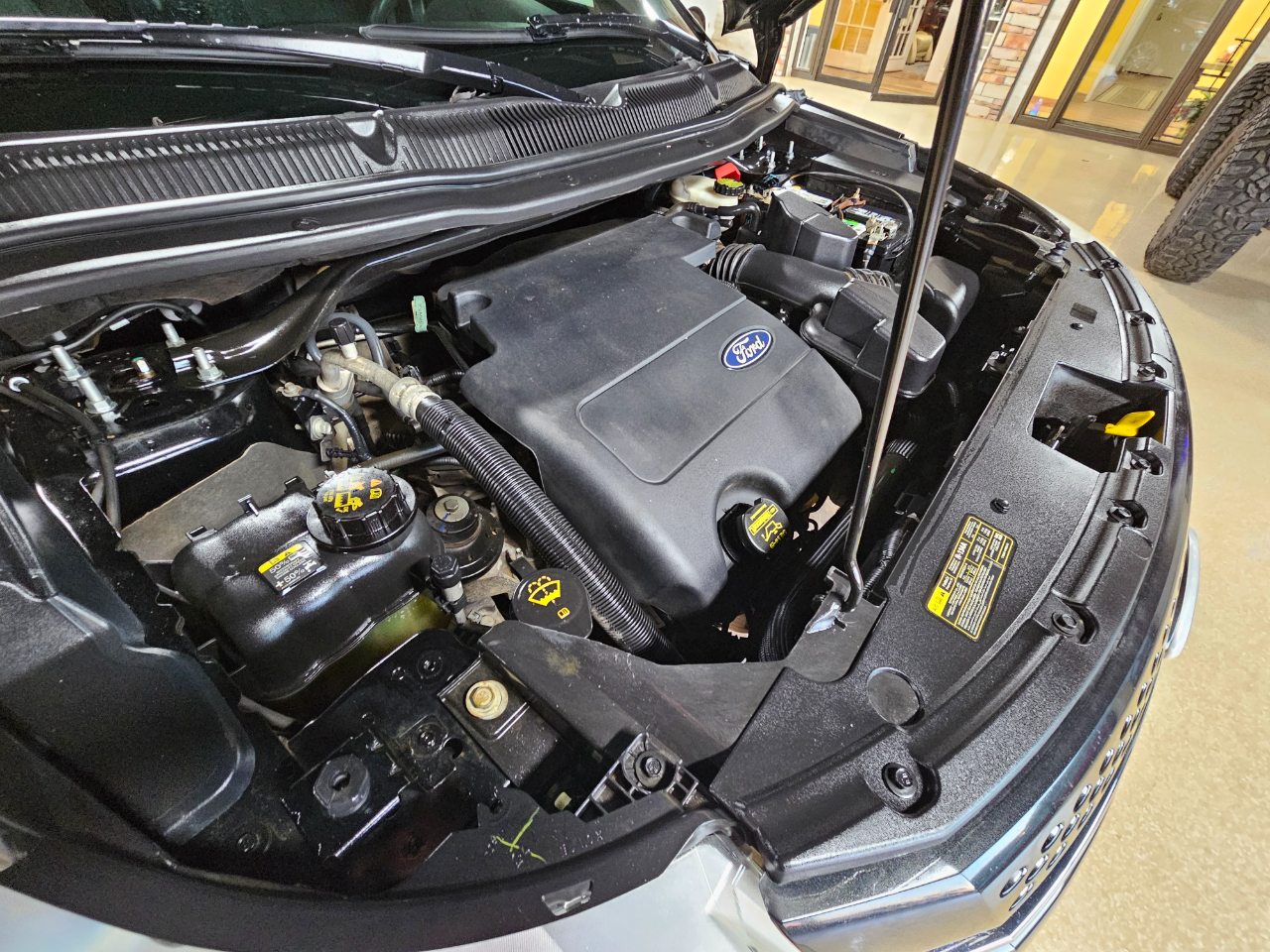 Ford Explorer FWD 4dr Limited 2011