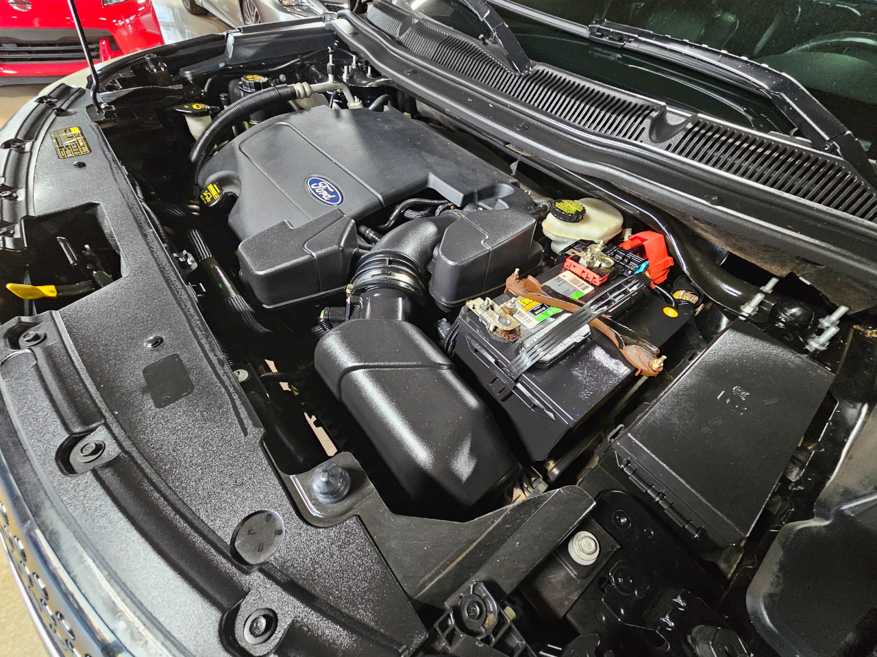 Ford Explorer FWD 4dr Limited 2011