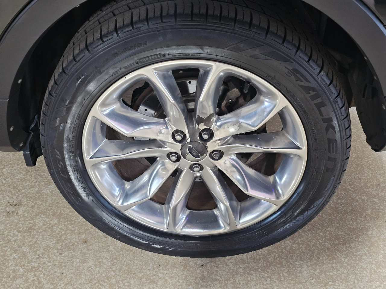 Ford Explorer FWD 4dr Limited 2011