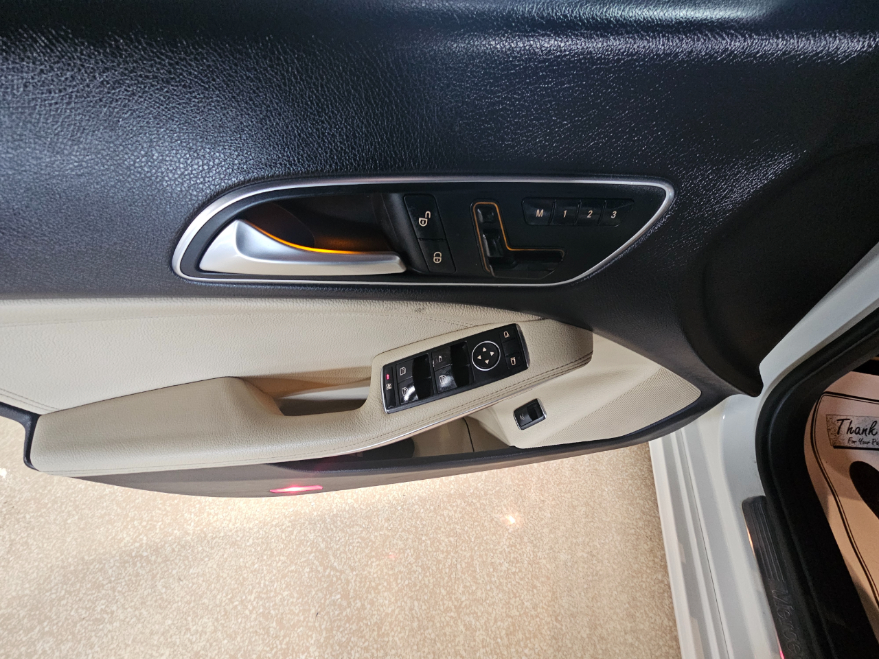 Mercedes-Benz CLA-Class 4dr Sdn CLA 250 FWD 2014