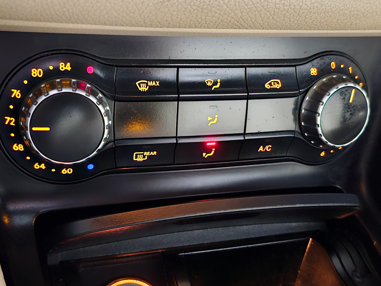 Mercedes-Benz CLA-Class 4dr Sdn CLA 250 FWD 2014