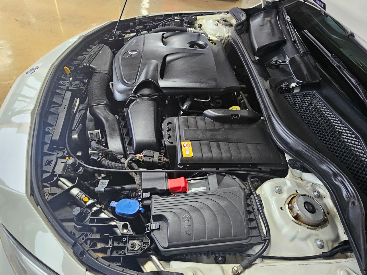 Mercedes-Benz CLA-Class 4dr Sdn CLA 250 FWD 2014