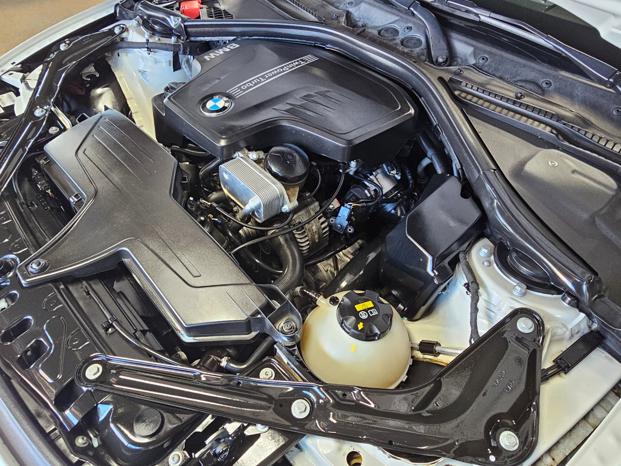 BMW 4 Series 2dr Conv 428i RWD SULEV 2016