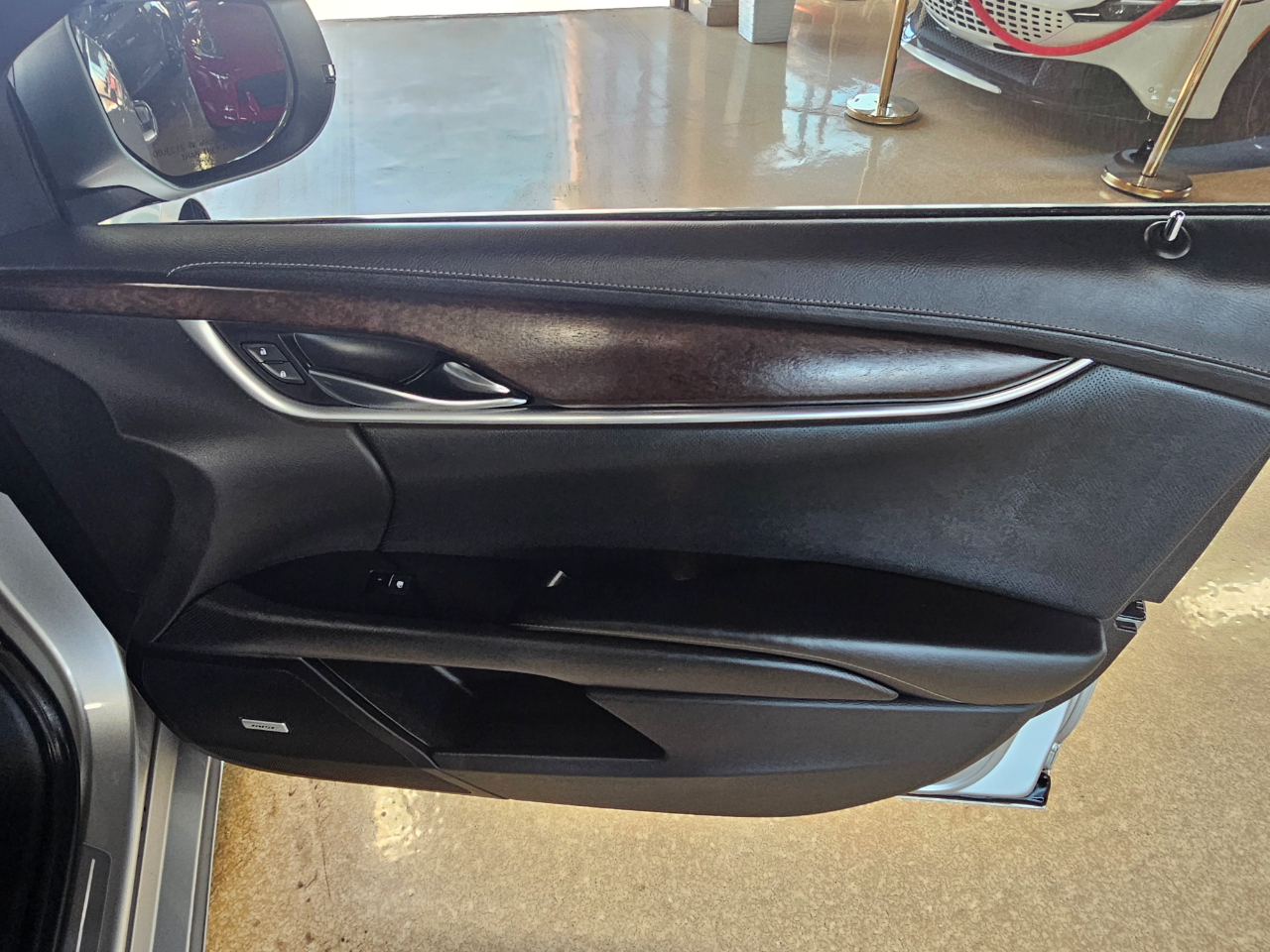 Cadillac XTS 4dr Sdn Luxury FWD 2019