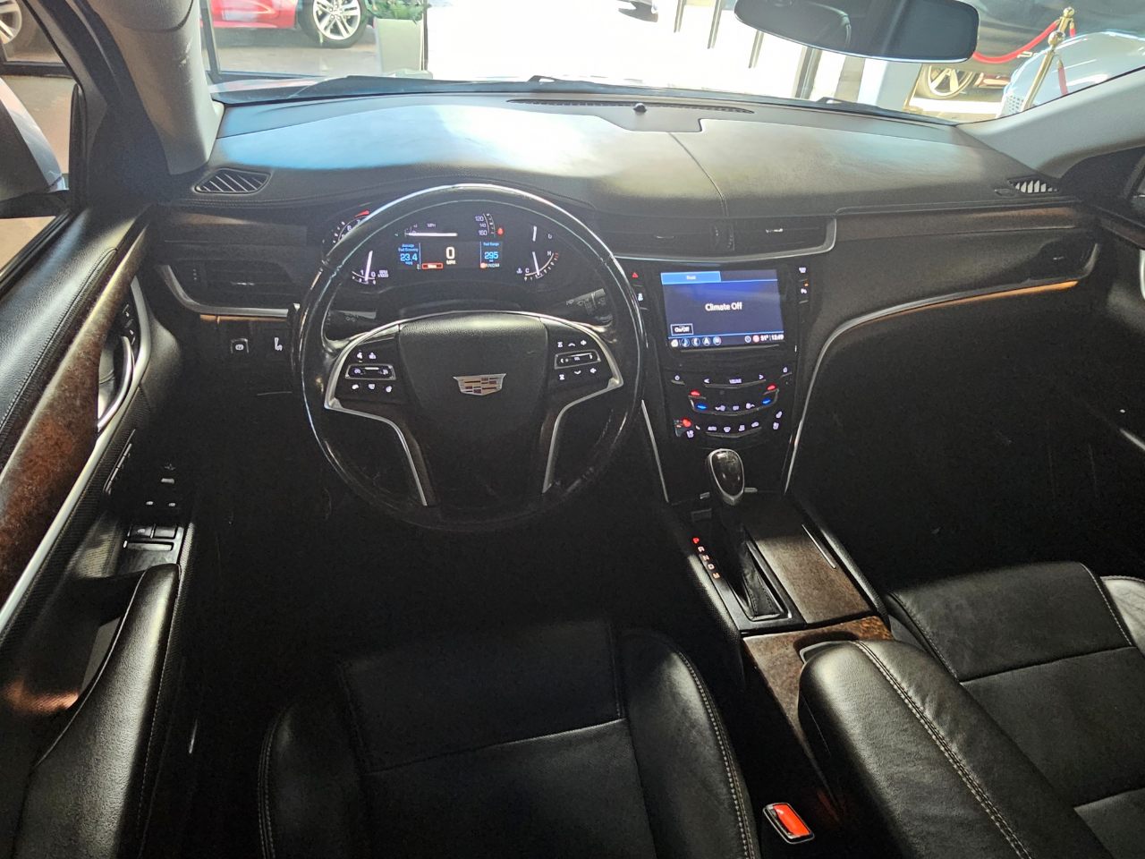 Cadillac XTS 4dr Sdn Luxury FWD 2019