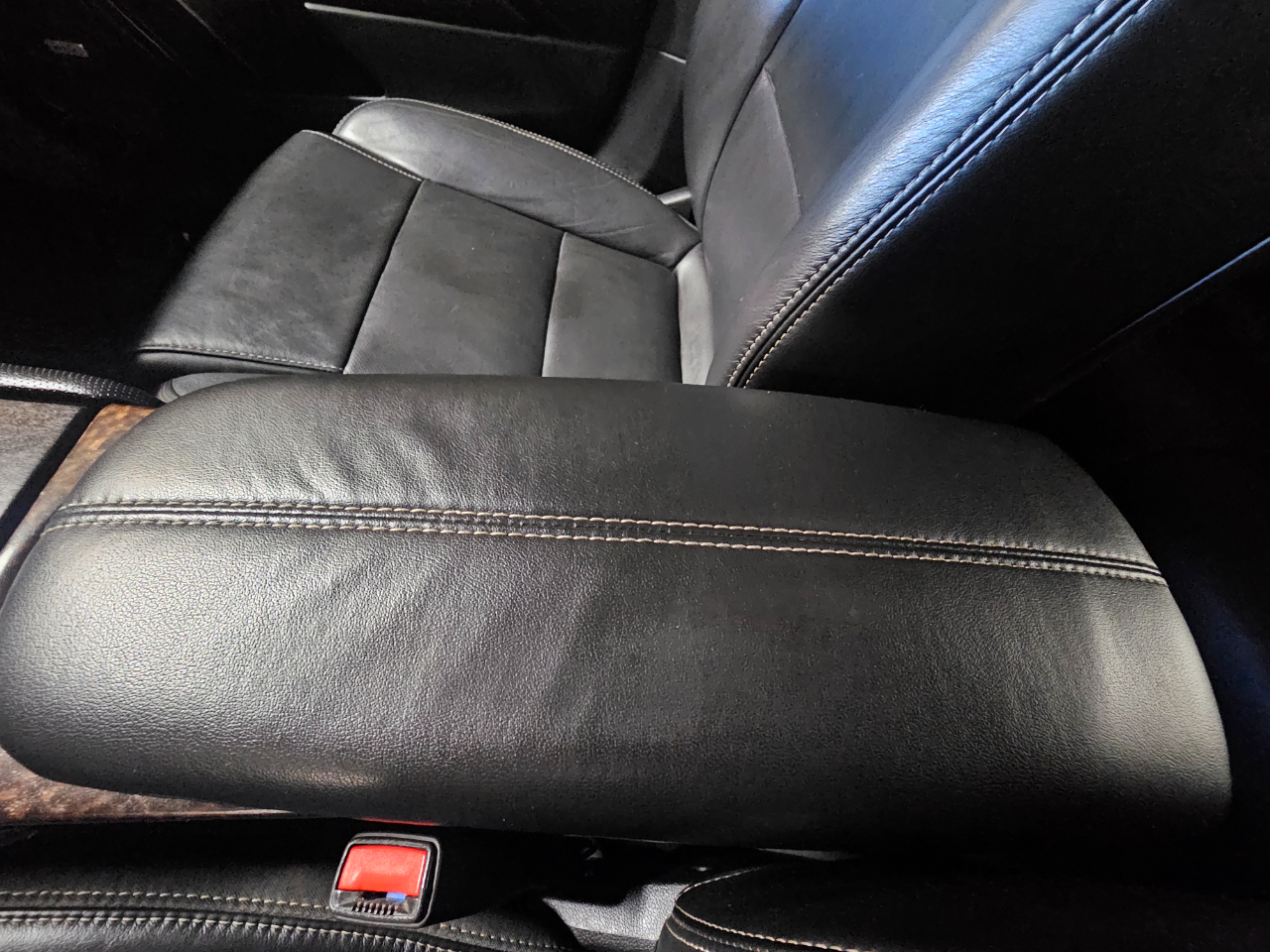 Cadillac XTS 4dr Sdn Luxury FWD 2019