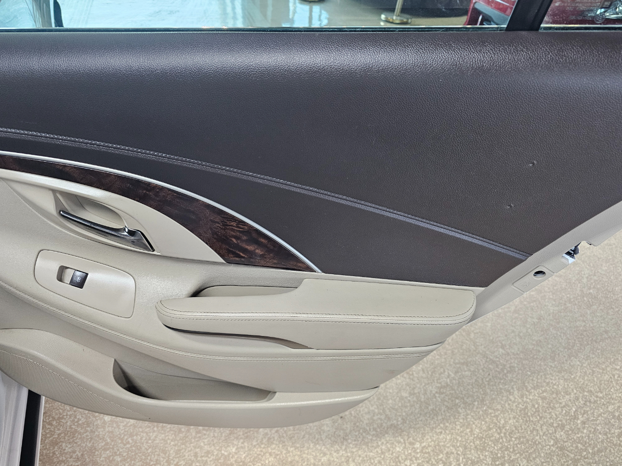 Buick LaCrosse 4dr Sdn Leather FWD 2015