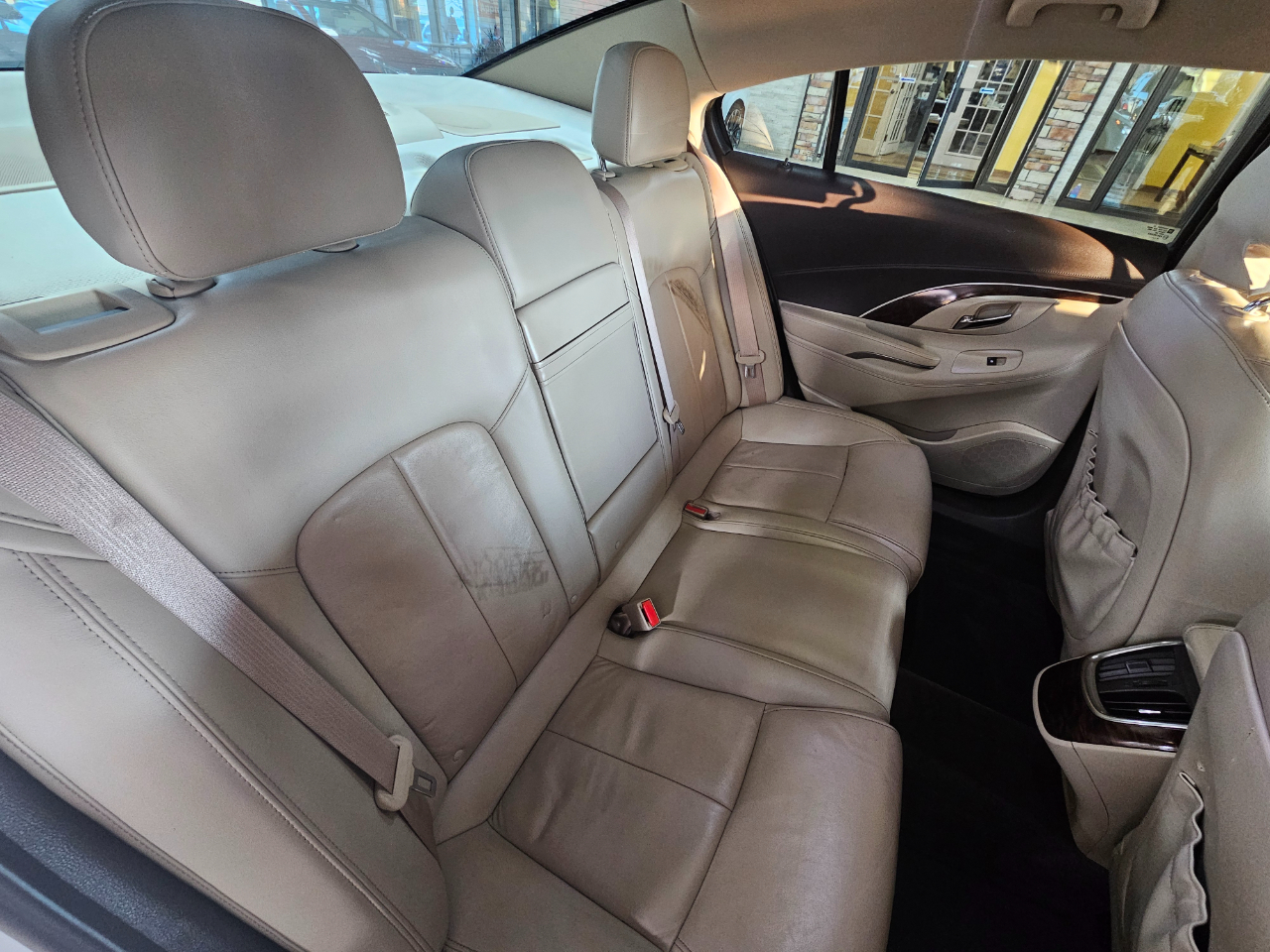 Buick LaCrosse 4dr Sdn Leather FWD 2015