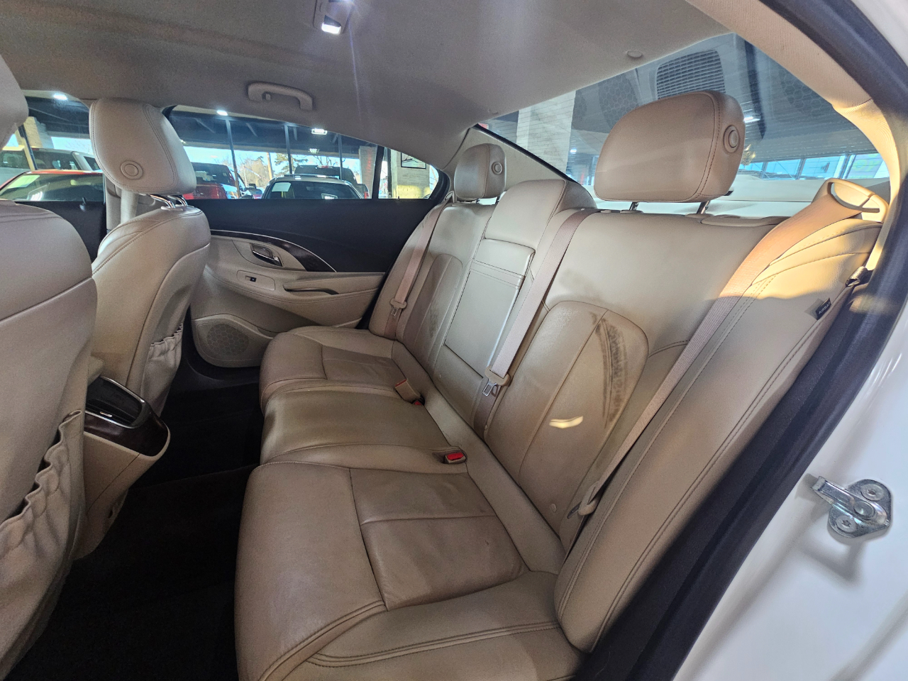 Buick LaCrosse 4dr Sdn Leather FWD 2015