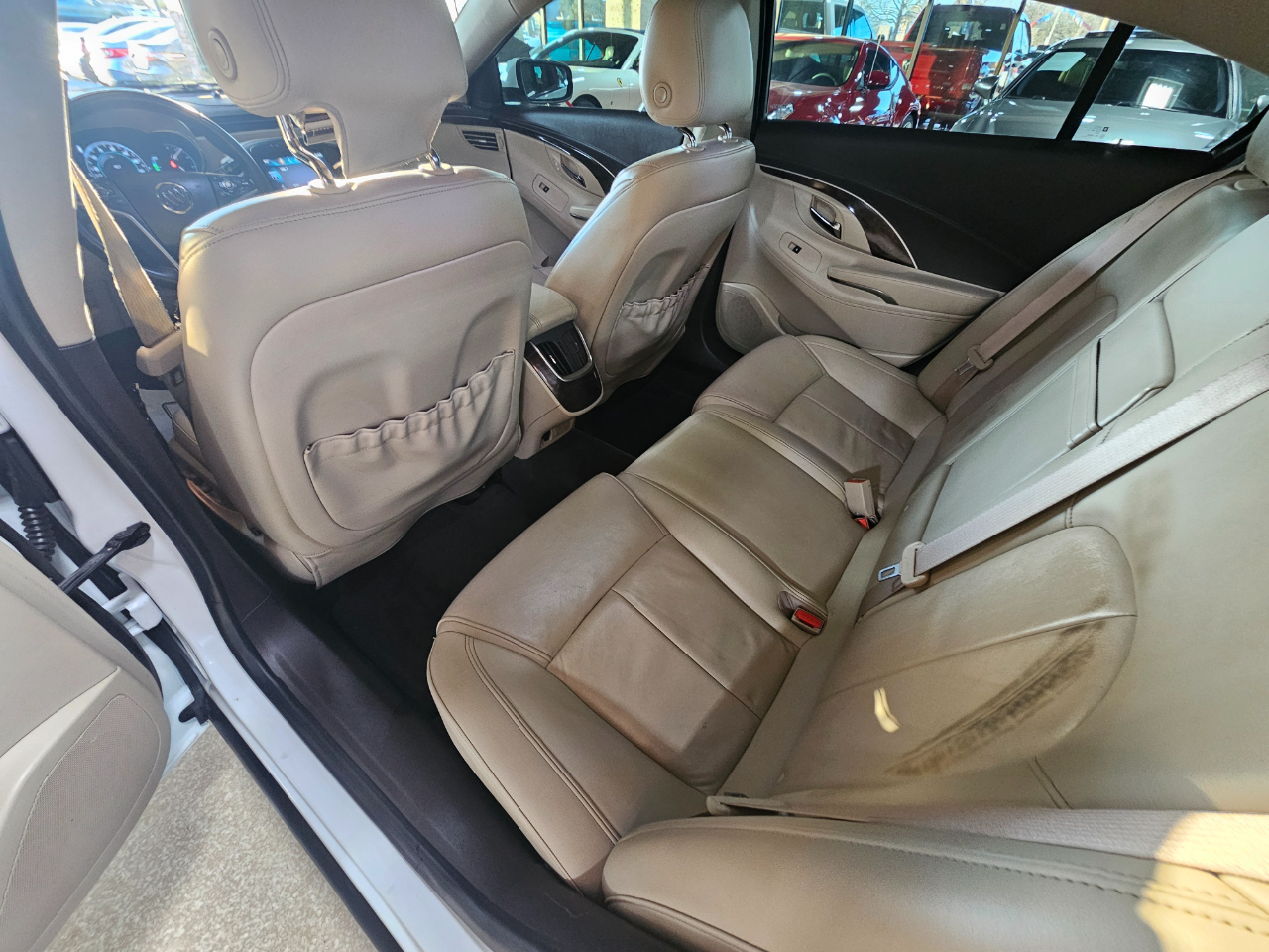 Buick LaCrosse 4dr Sdn Leather FWD 2015