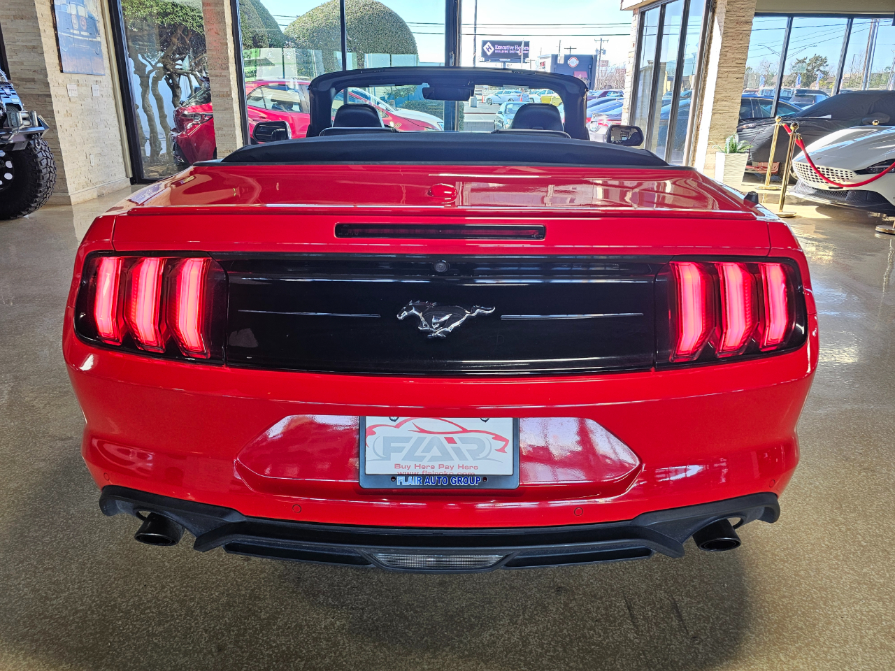 Ford Mustang EcoBoost Convertible 2023