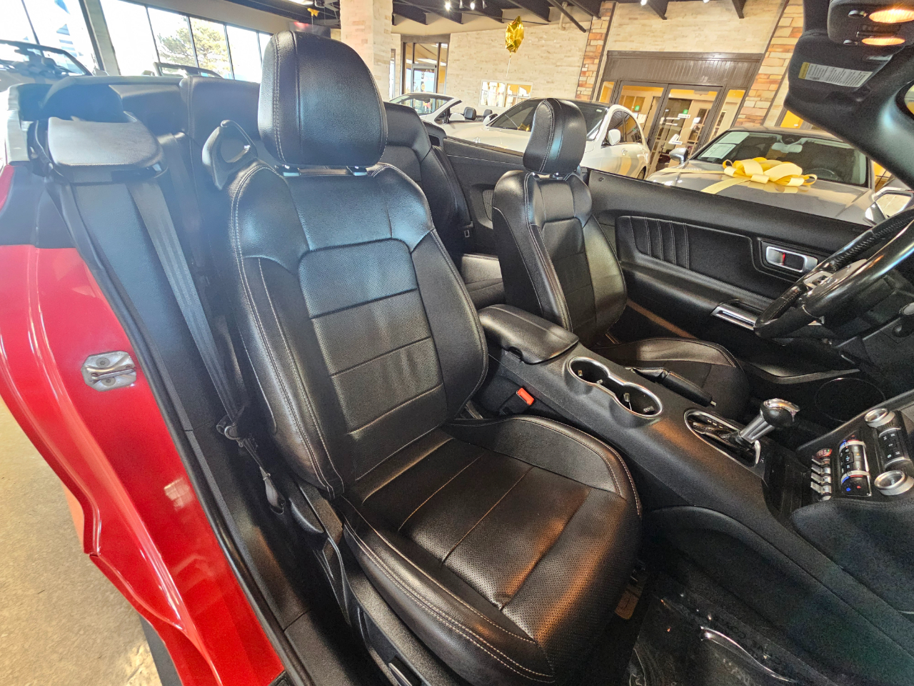 Ford Mustang EcoBoost Convertible 2023