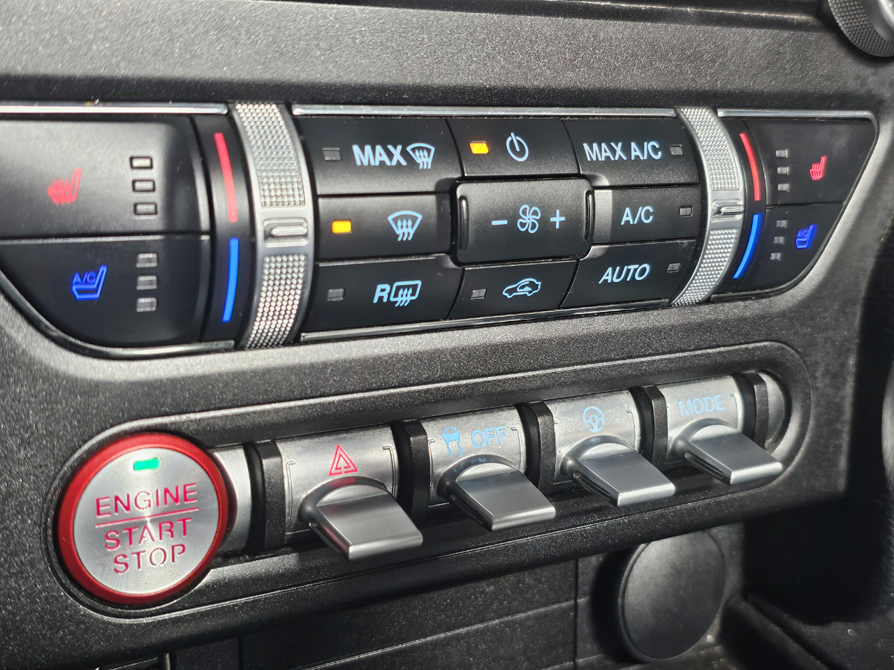 Ford Mustang EcoBoost Convertible 2023