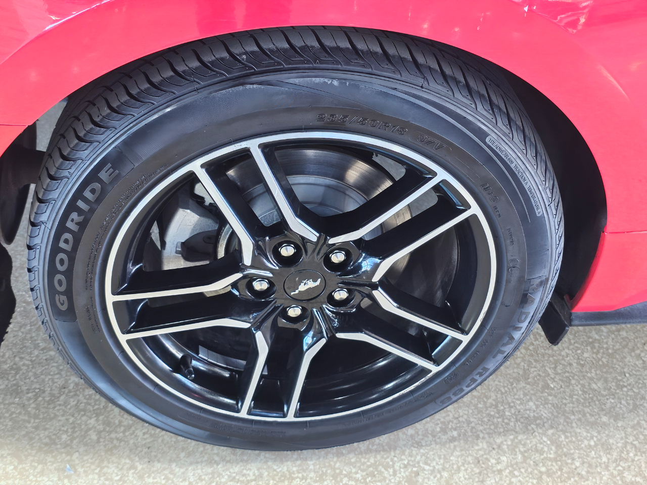 Ford Mustang EcoBoost Convertible 2023