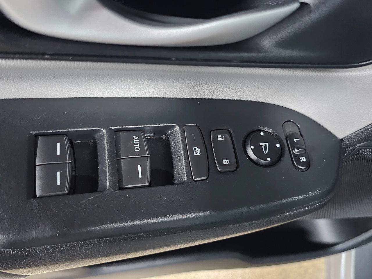 Honda CR-V LX 2WD 2017