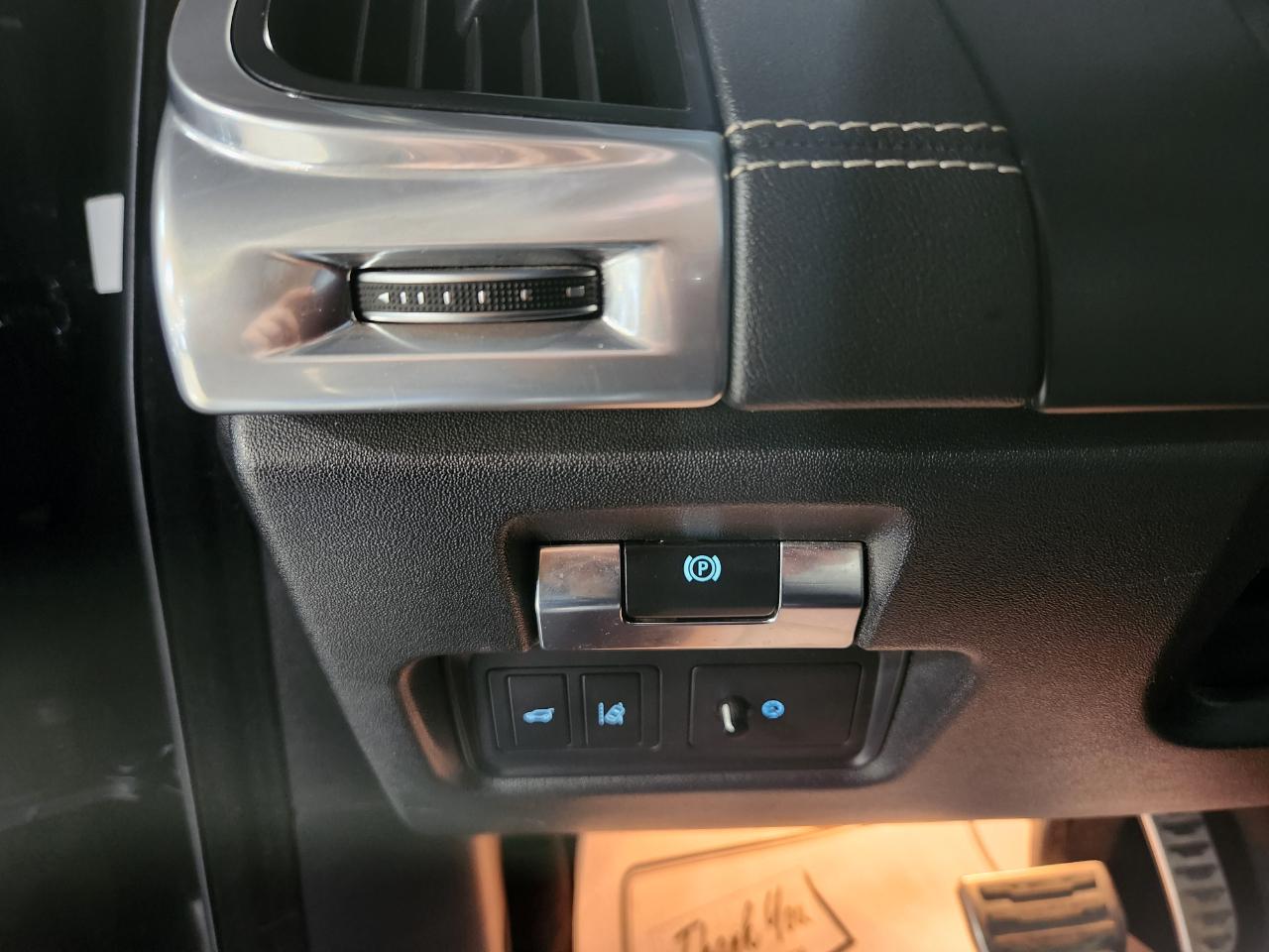 Jaguar E-Pace P300 AWD R-Dynamic HSE 2018